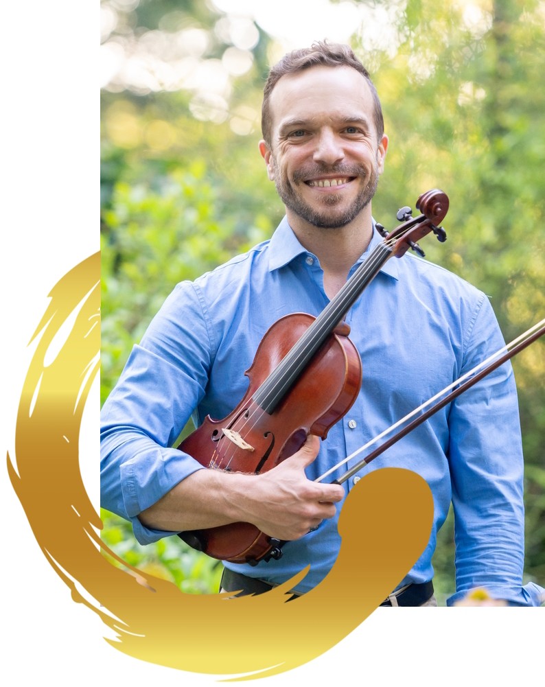 A man holding two violin strings in his hands.